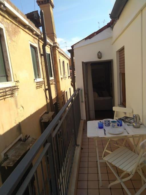 San Marco Bell Tower House Apartment เวนิส ภายนอก รูปภาพ